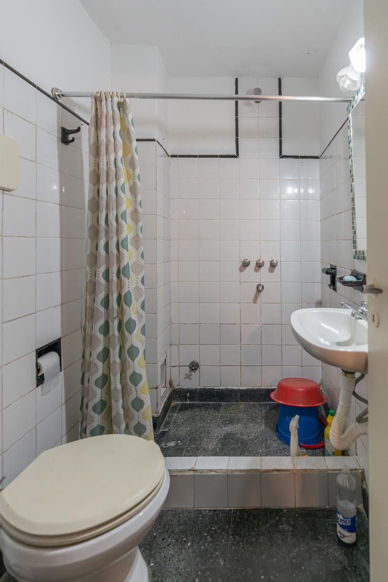 Monoambiente en Caballito - Planta baja con patio - apto vivienda o uso profesional