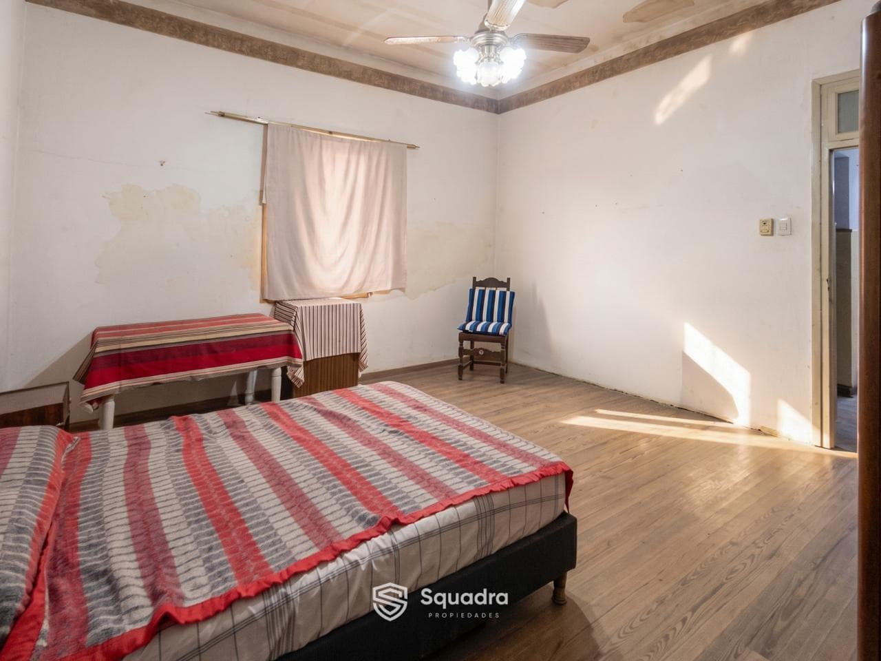 FOR SALE - Unique 3-bedroom house with a hallway, patio, and terrace - Bella Vista neighborhood, Rosario.