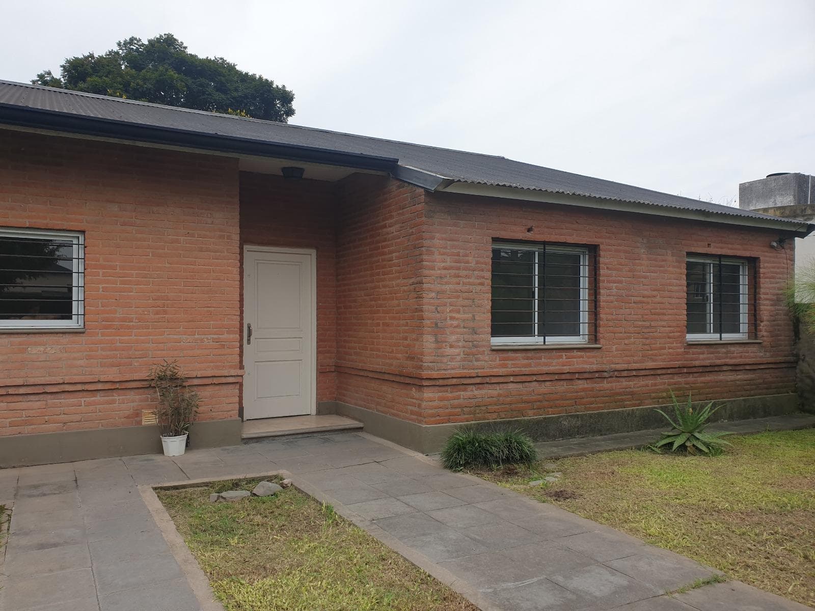 House in Yerba Buena