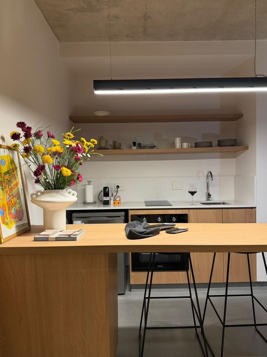 2-Bedroom Apartment in Palermo, Hollywood