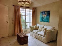 SHORT-TERM RENTAL, 3-room apartment. Garden, patio, 2 bedrooms, bathroom, and half-bath. Ballester Island