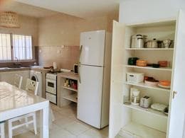SHORT-TERM RENTAL, 3-room apartment. Garden, patio, 2 bedrooms, bathroom, and half-bath. Ballester Island