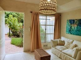 SHORT-TERM RENTAL, 3-room apartment. Garden, patio, 2 bedrooms, bathroom, and half-bath. Ballester Island