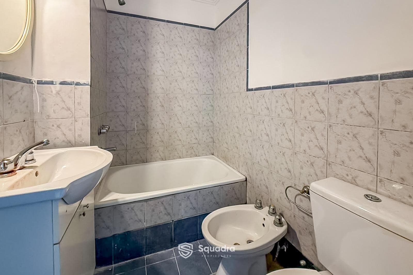 FOR SALE - 1-bedroom ground-floor apartment with private patio - Abasto neighborhood, Rosario.
