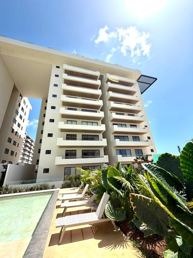 KOA TOWERS Apartment, AV Prolongación La Luna