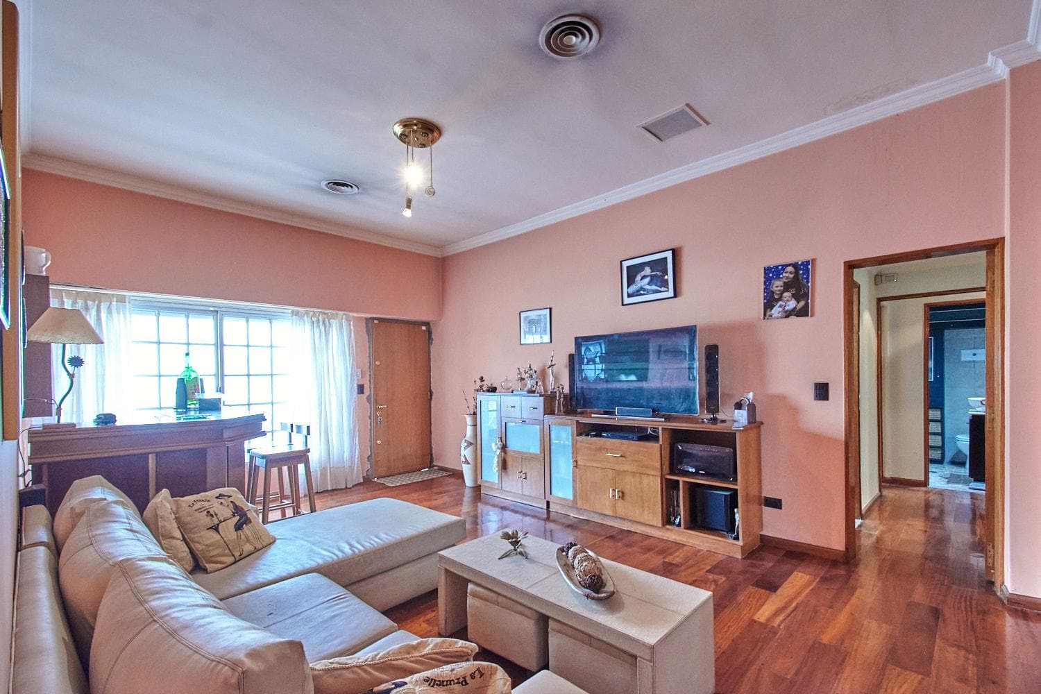 4-Room House for Sale in San Antonio de Padua—Qualifies for a Mortgage