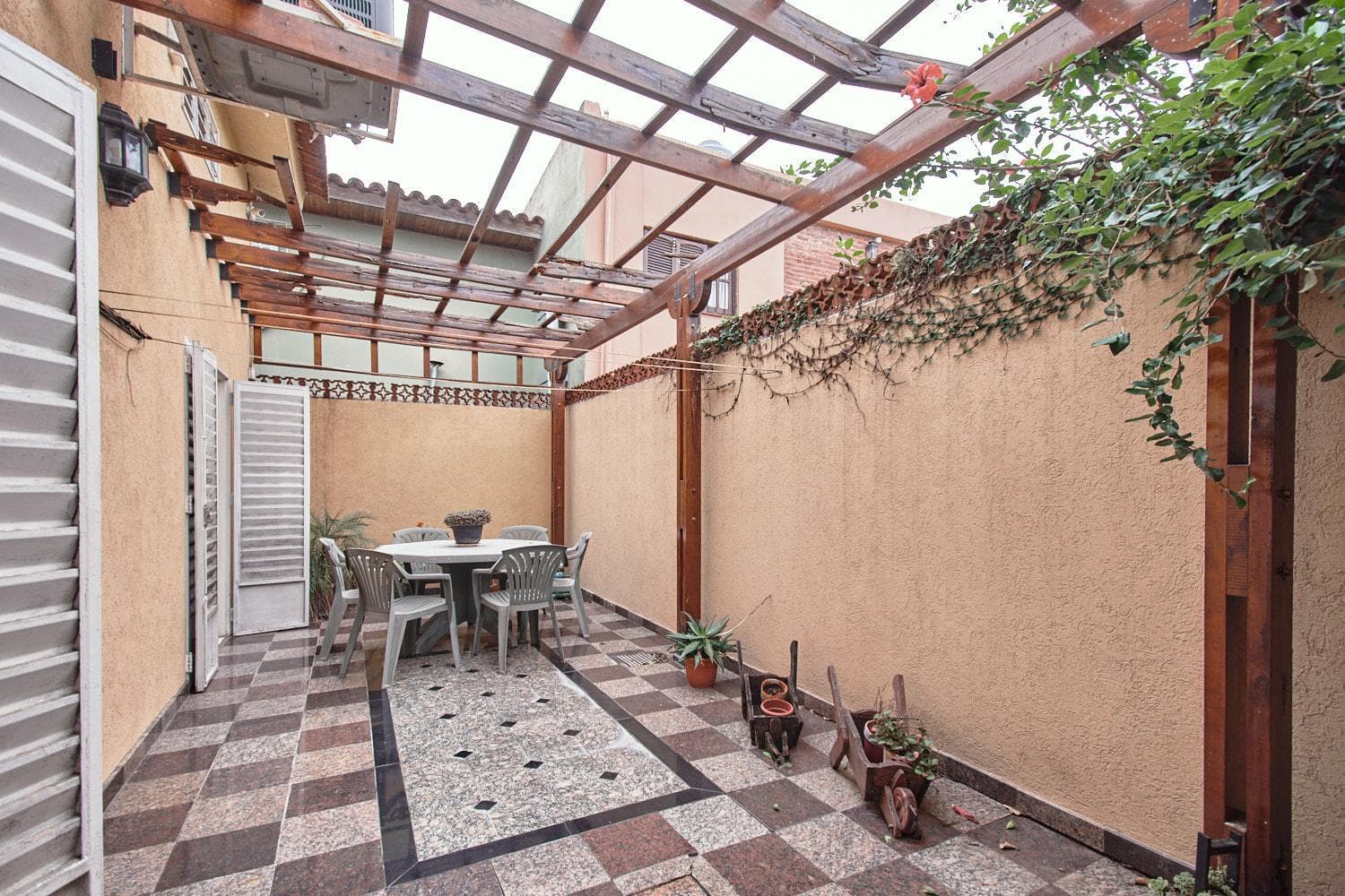 4-Room House for Sale in San Antonio de Padua—Qualifies for a Mortgage