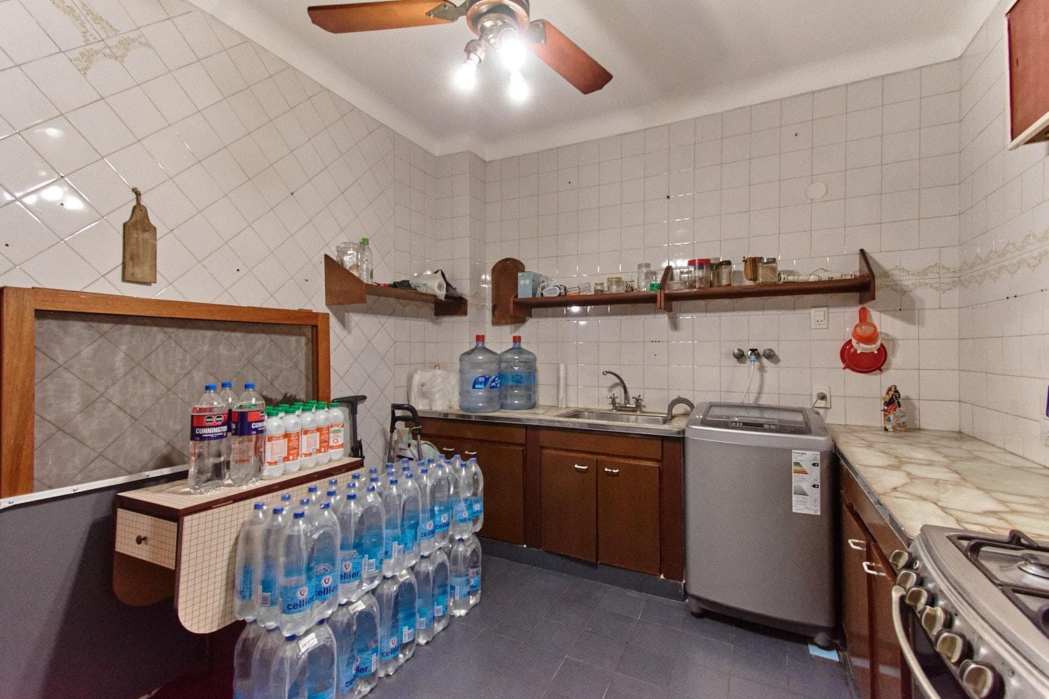 4-room house for sale with garage in San Antonio de Padua; eligible for a loan