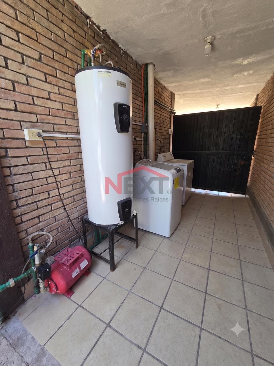Apartment for Rent - Furnished - North Side