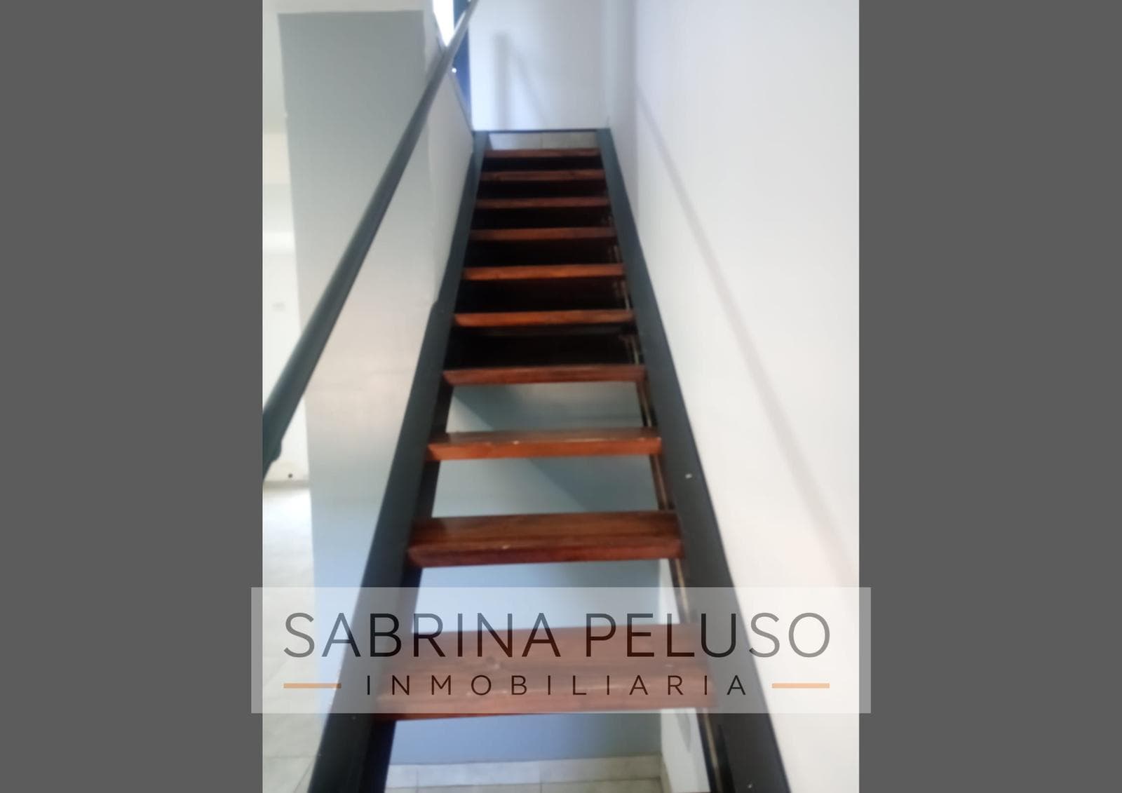 Venta Duplex 3 Amb.- B° Umbrales de la Merced 1- Moreno