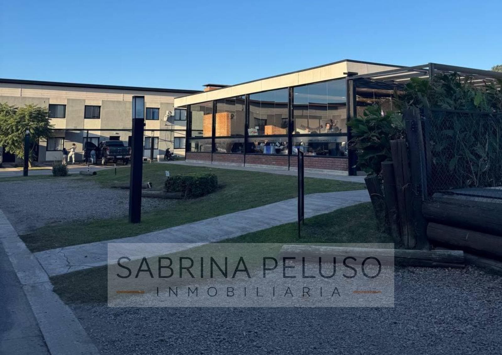 Venta Duplex 3 Amb.- B° Umbrales de la Merced 1- Moreno