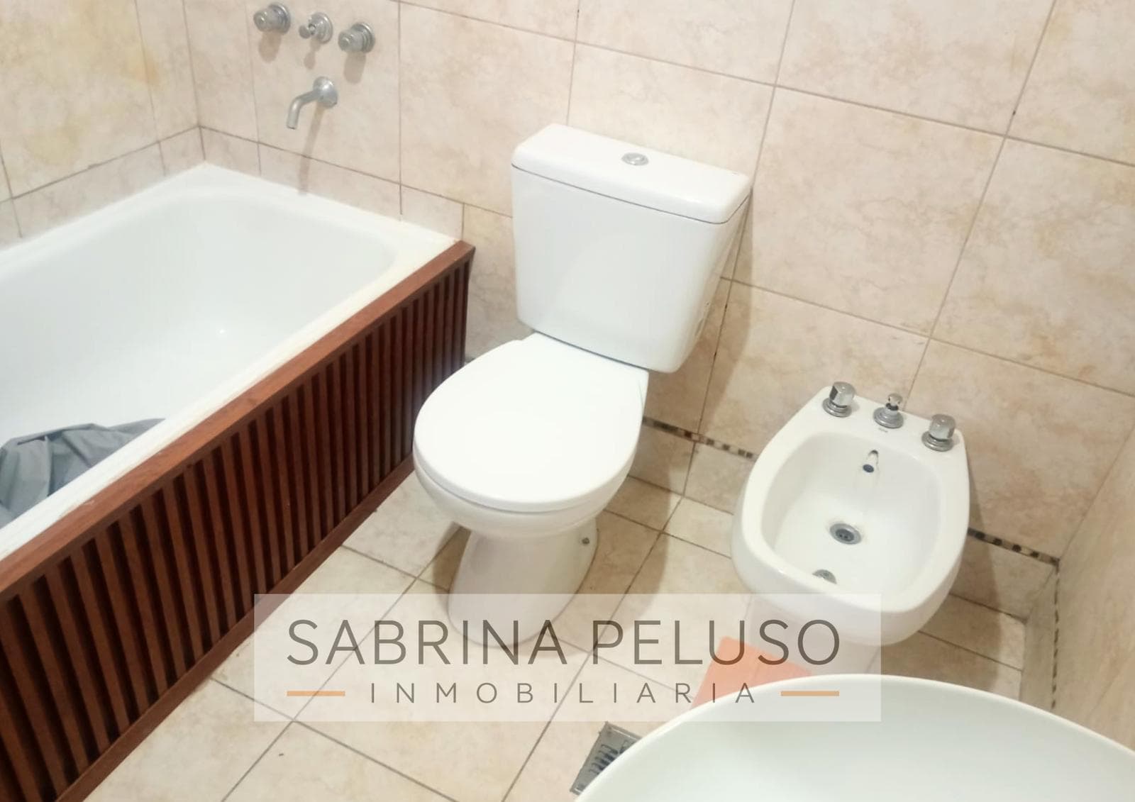 Venta Duplex 3 Amb.- B° Umbrales de la Merced 1- Moreno