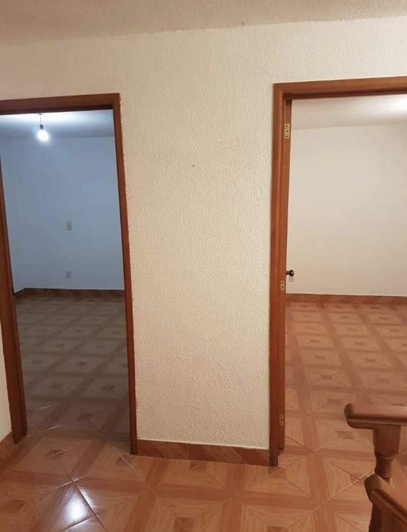 House in Lomas de Padierna