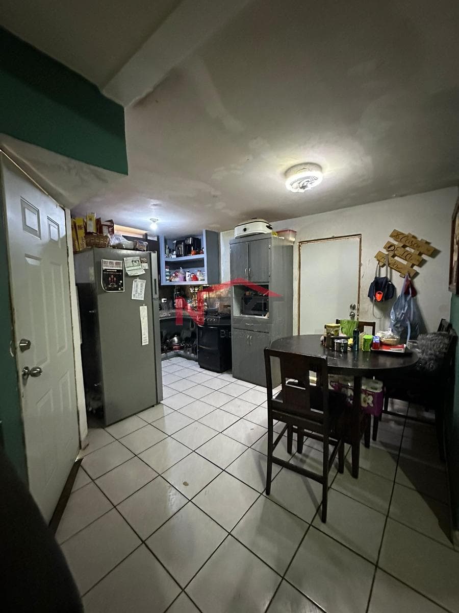 HOUSE FOR SALE IN THE COSTA DEL SOL NEIGHBORHOOD