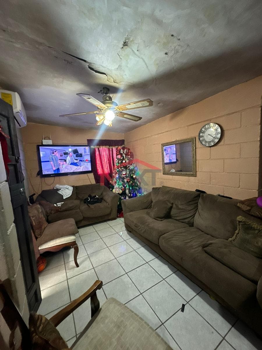 HOUSE FOR SALE IN NUEVO HERMOSILLO (DUPLEX)