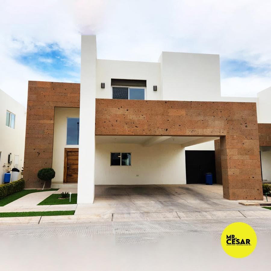 House for Sale in La Coruña, Almar District