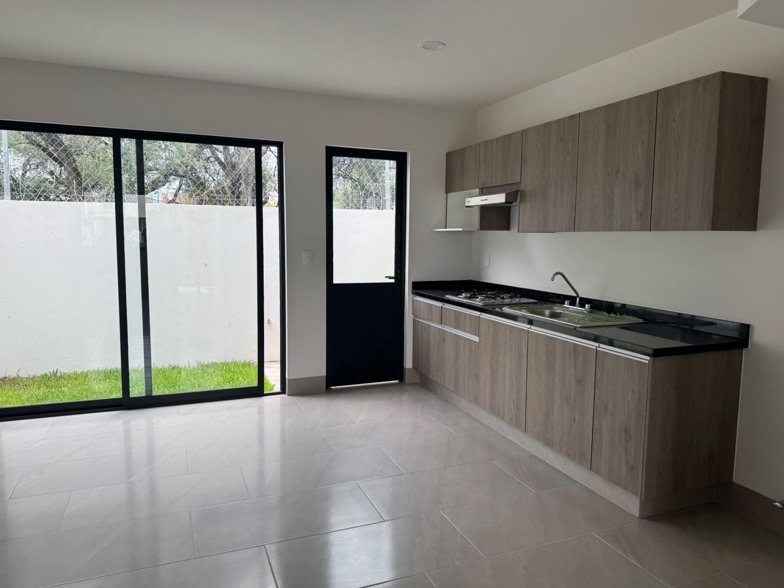 New Home for Sale in the Northern Area of León, Guanajuato: Brisas del Lago