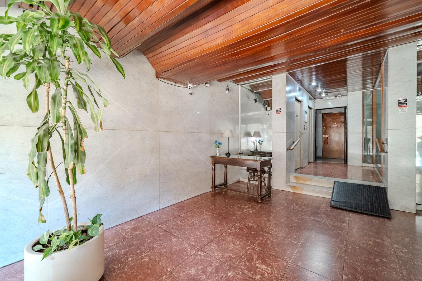 For Sale: Bright 3-room apartment with a separate room with a bathroom | Full-length balcony | University District | Balvanera