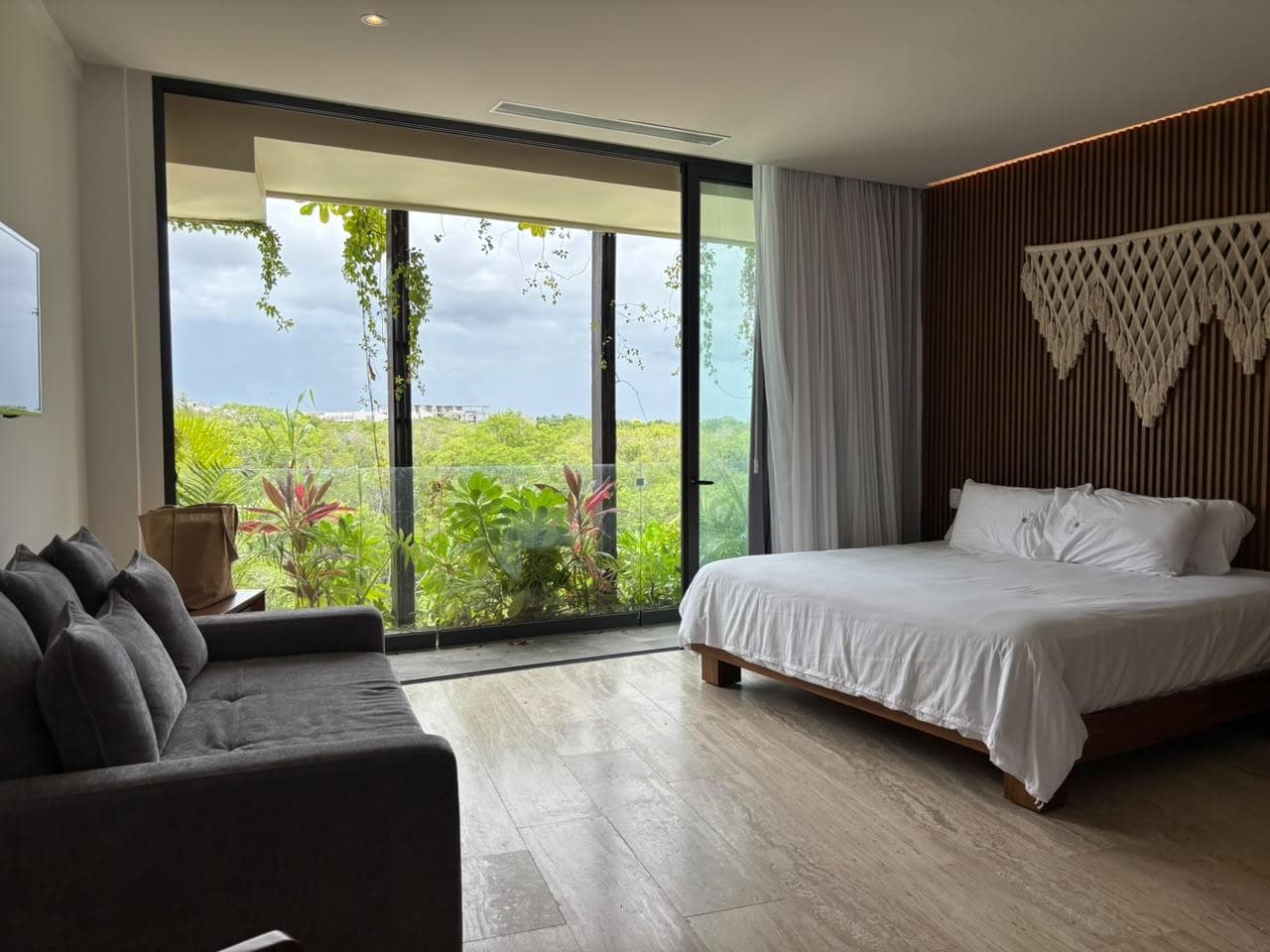 2-Bedroom Apartment in Garden II