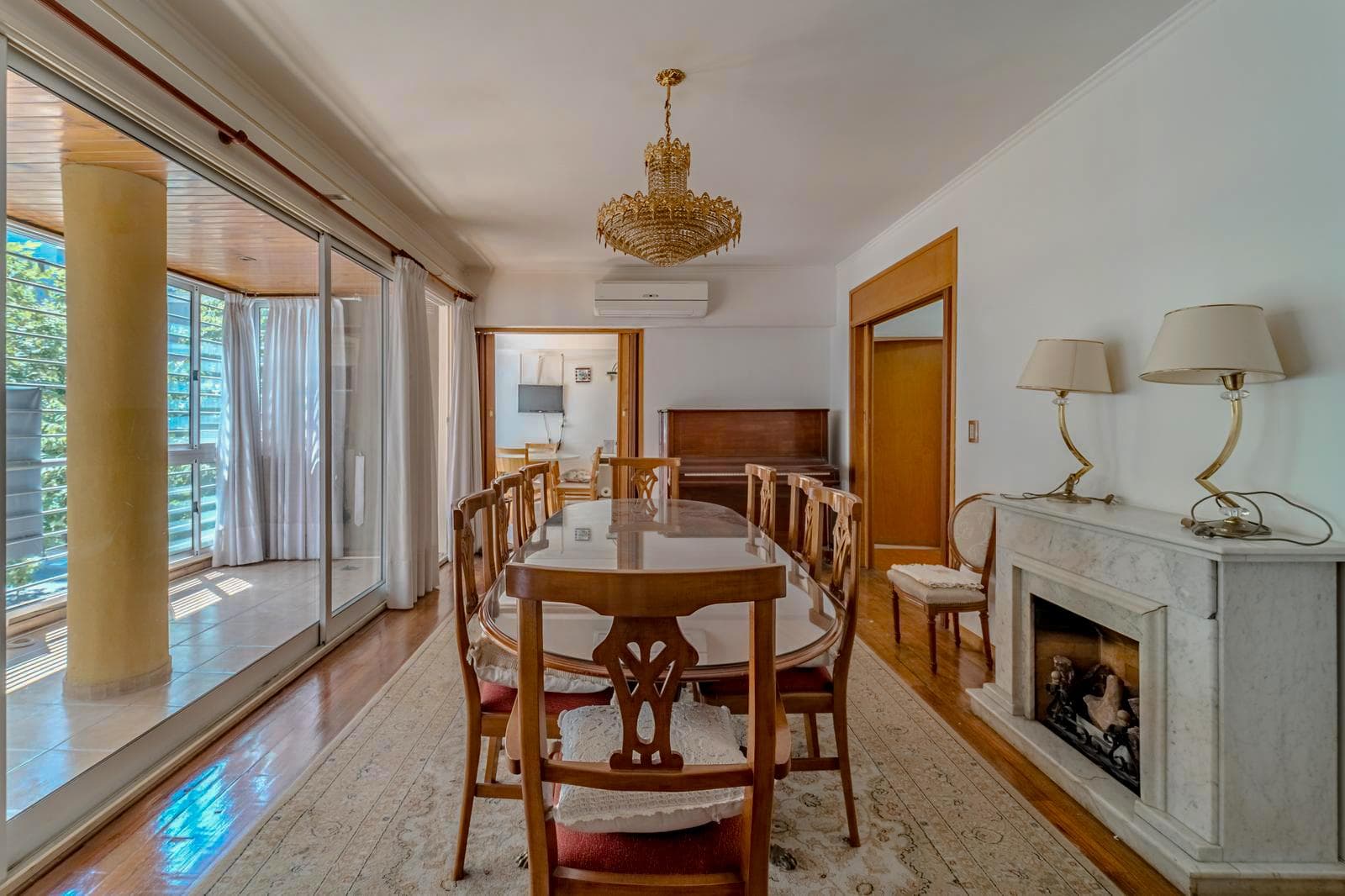Apartment for Sale. 4 rooms | Balcony | Parking Space | Caballito
