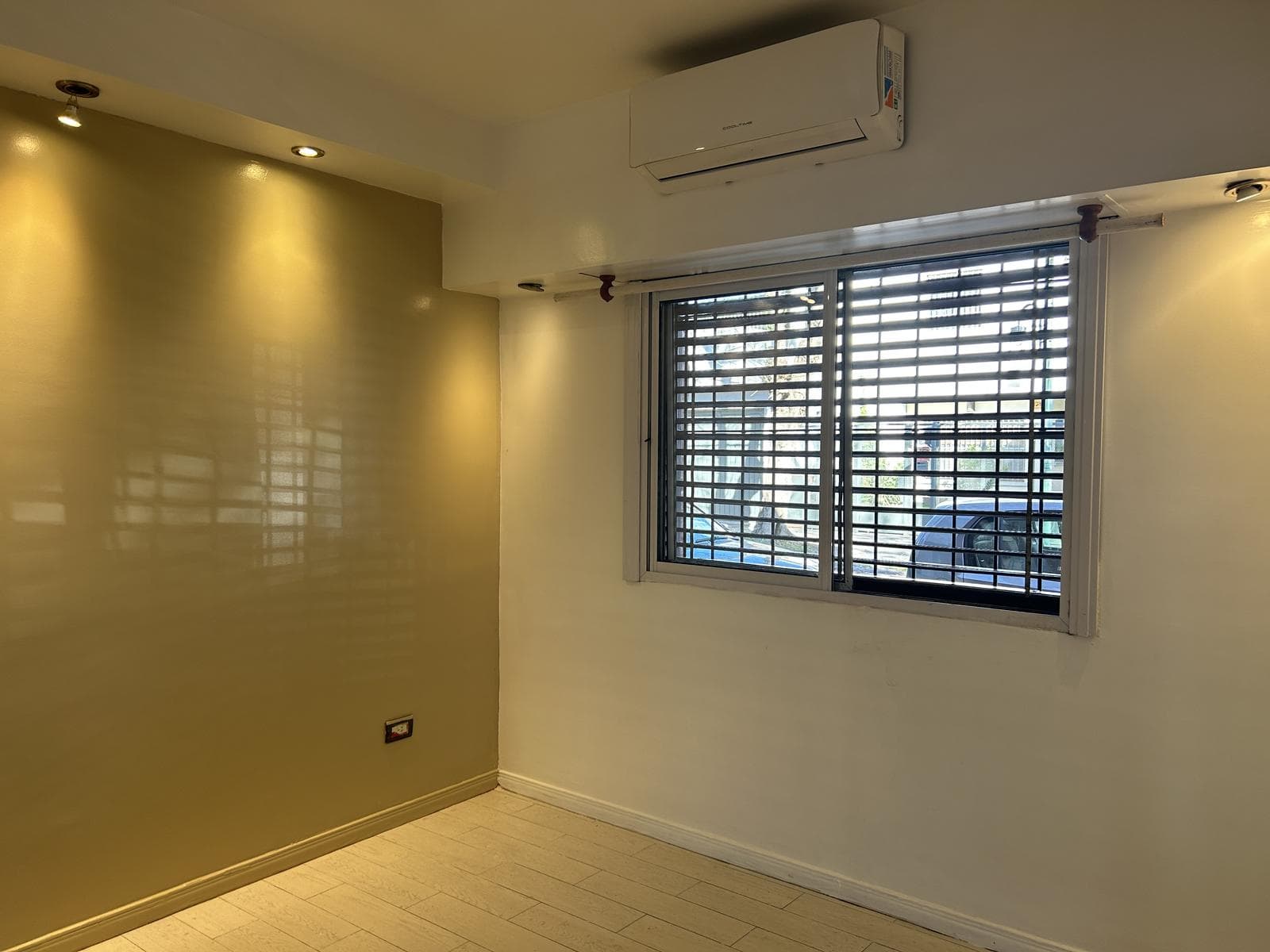 2-Room Duplex Apartment for Rent | No Maintenance Fees | Florida, Vicente López