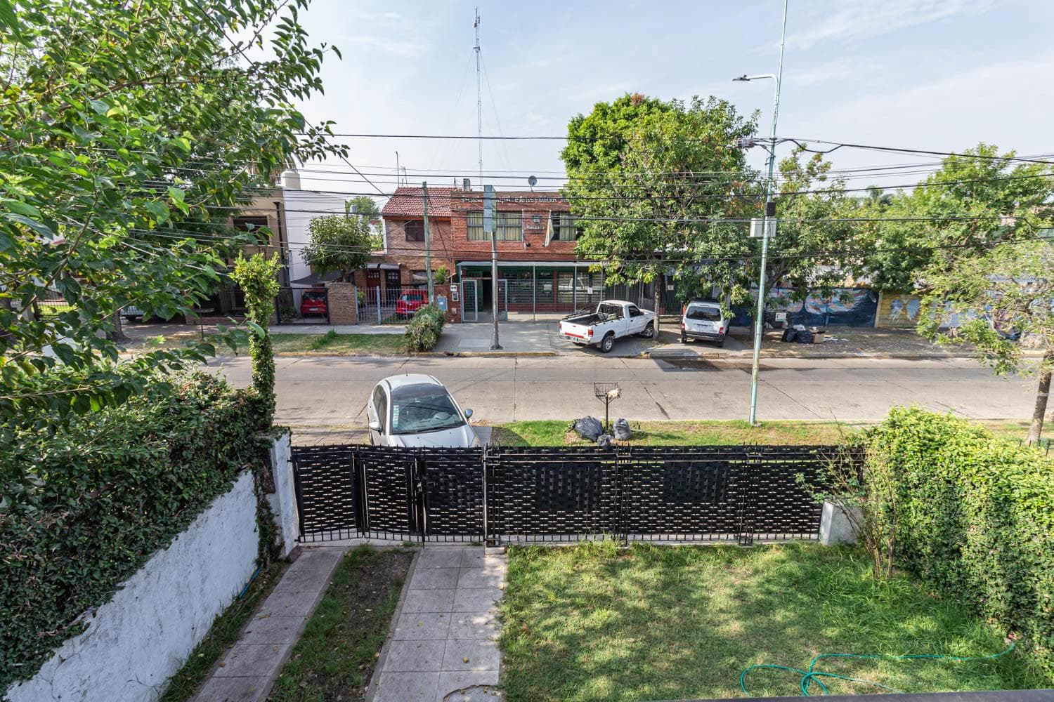 6-room house for sale in downtown Merlo