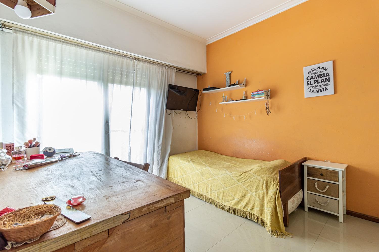 6-room house for sale in downtown Merlo