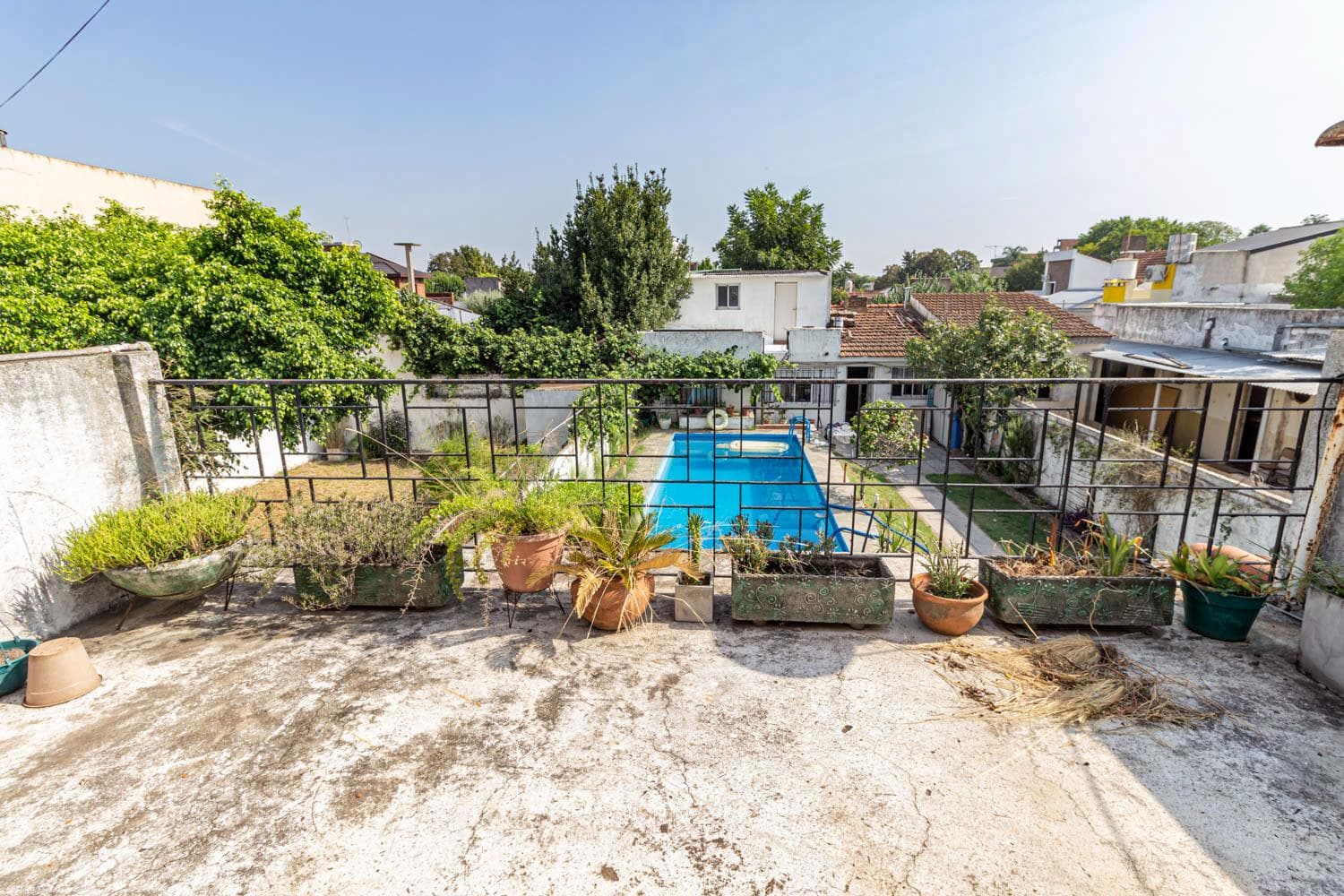 6-room house for sale in downtown Merlo