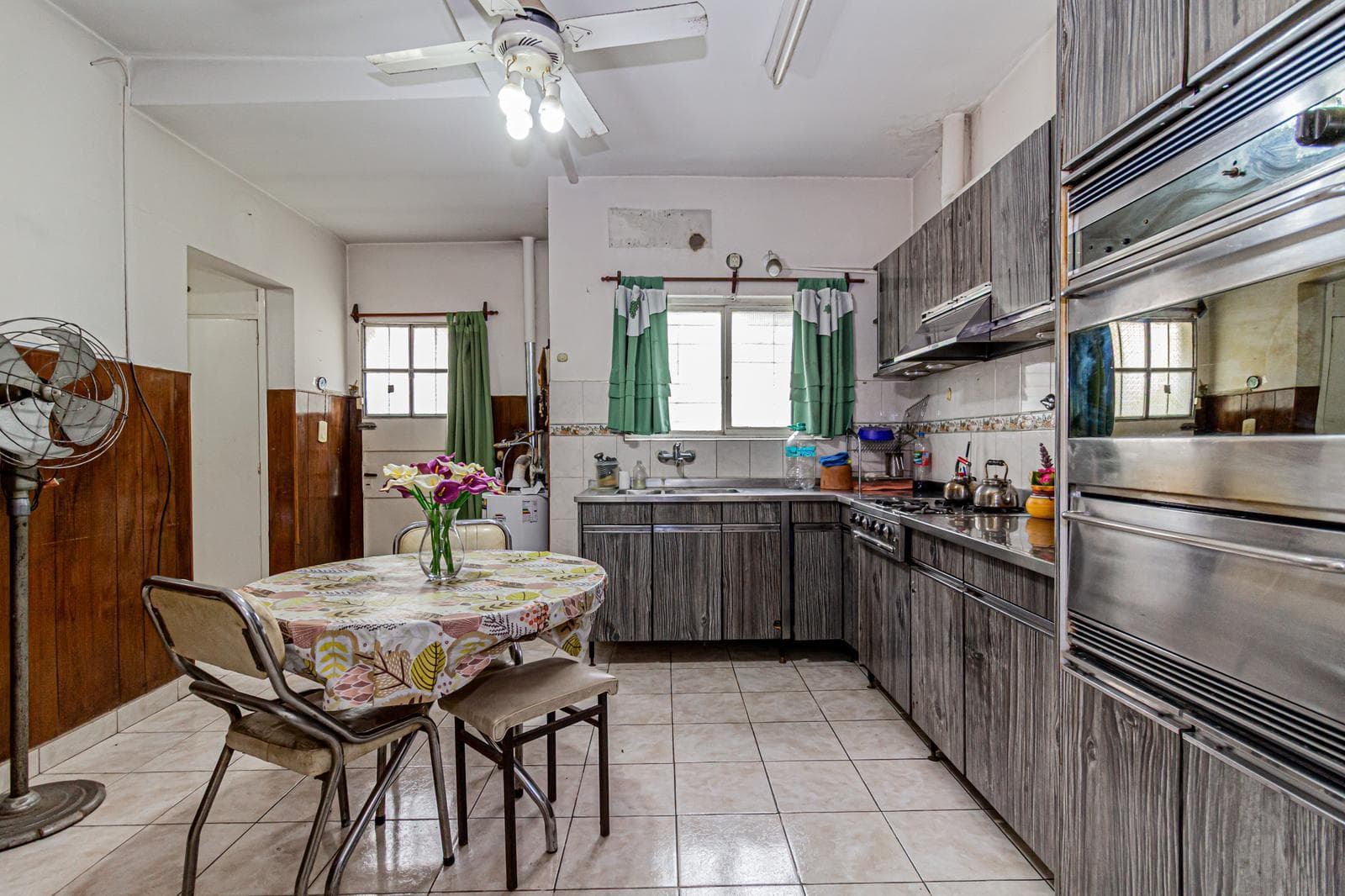3-Bedroom House for Sale, Eligible for Mortgage, Ituzaingó Norte