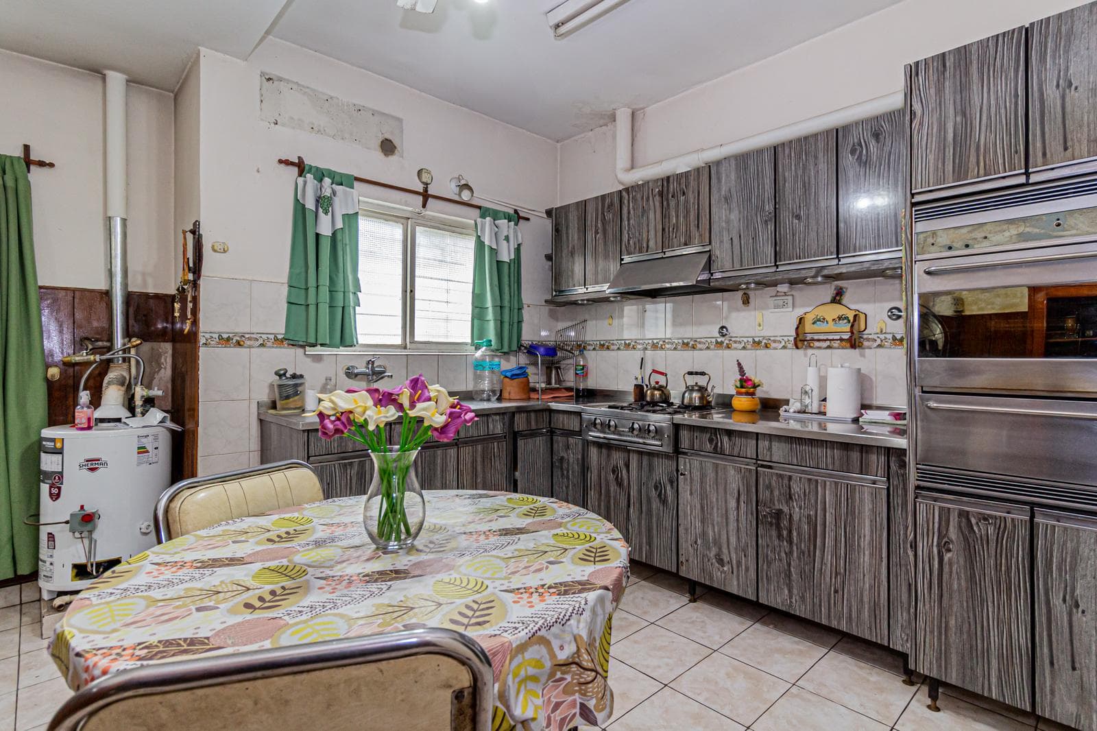 3-Bedroom House for Sale, Eligible for Mortgage, Ituzaingó Norte