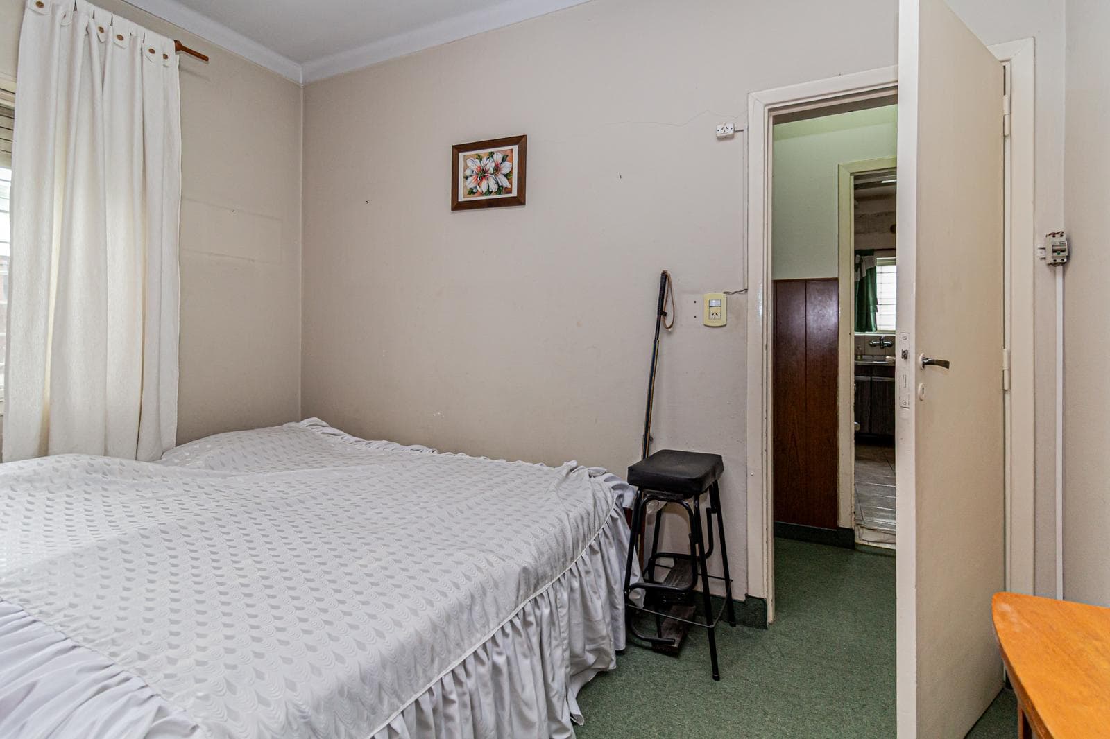 3-Bedroom House for Sale, Eligible for Mortgage, Ituzaingó Norte