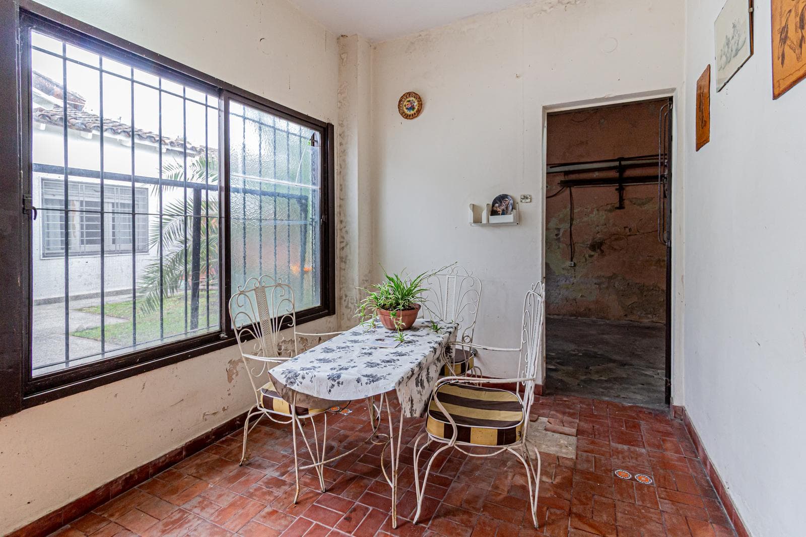 3-Bedroom House for Sale, Eligible for Mortgage, Ituzaingó Norte