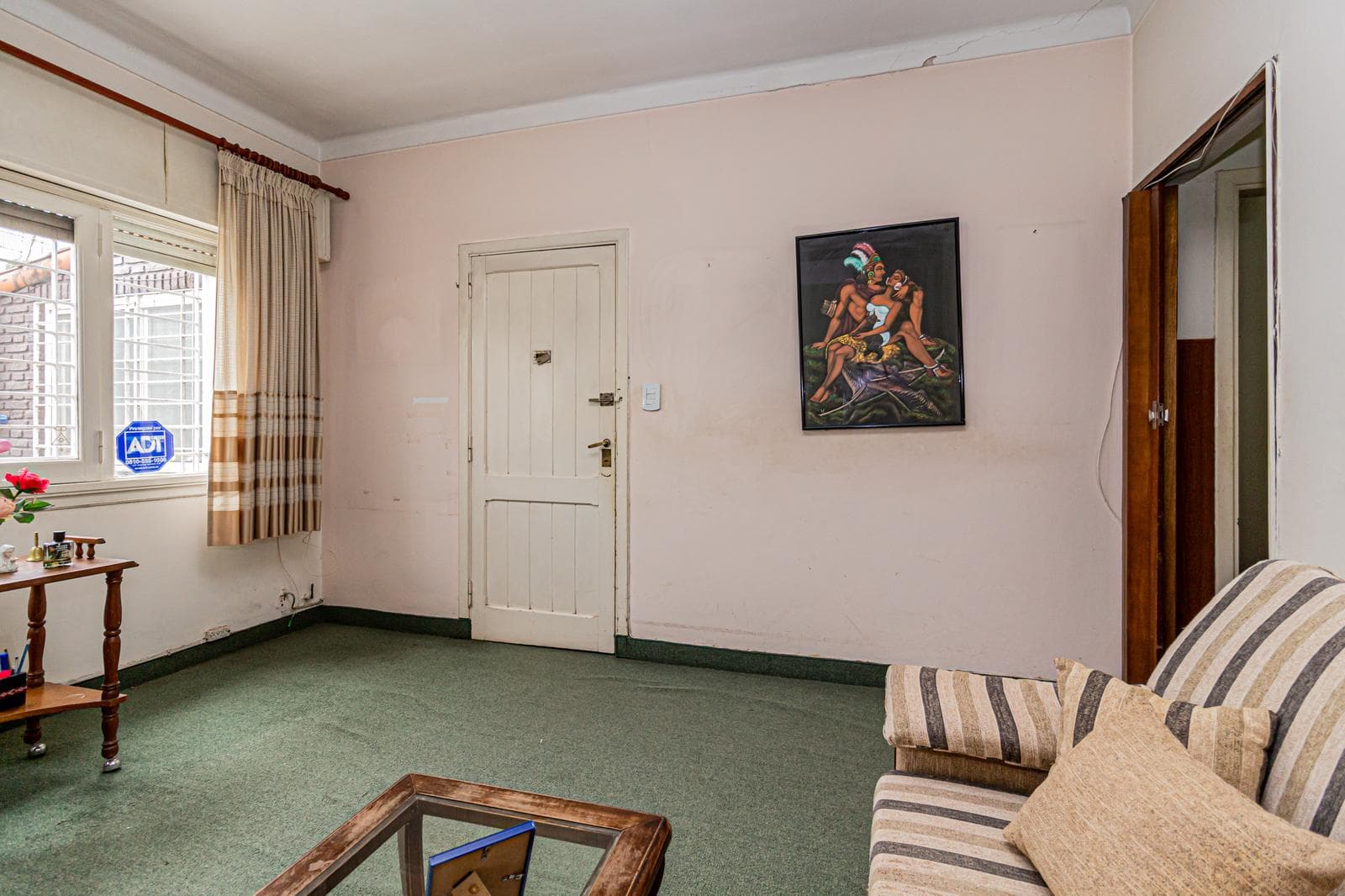 3-Bedroom House for Sale, Eligible for Mortgage, Ituzaingó Norte
