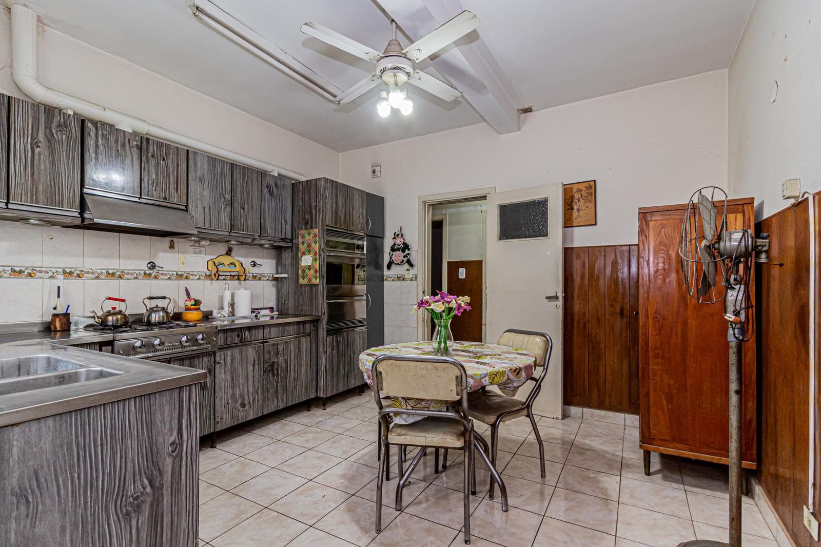 3-Bedroom House for Sale, Eligible for Mortgage, Ituzaingó Norte
