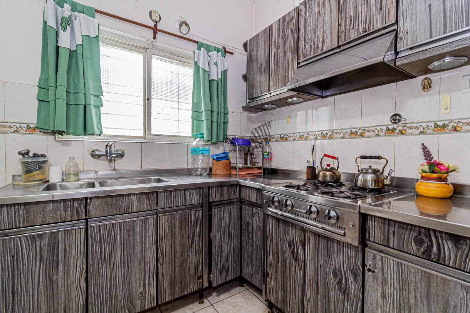 3-Bedroom House for Sale, Eligible for Mortgage, Ituzaingó Norte
