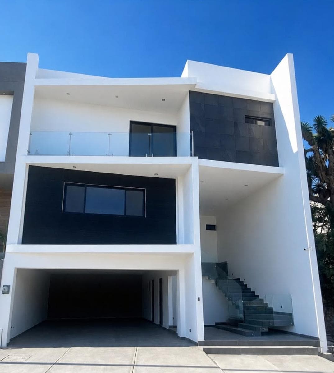 FOR SALE: 412 m² House in CUMBRES ELITE PREMIER, EVEREST Gated Community in Monterrey - CUMBRES AREA
