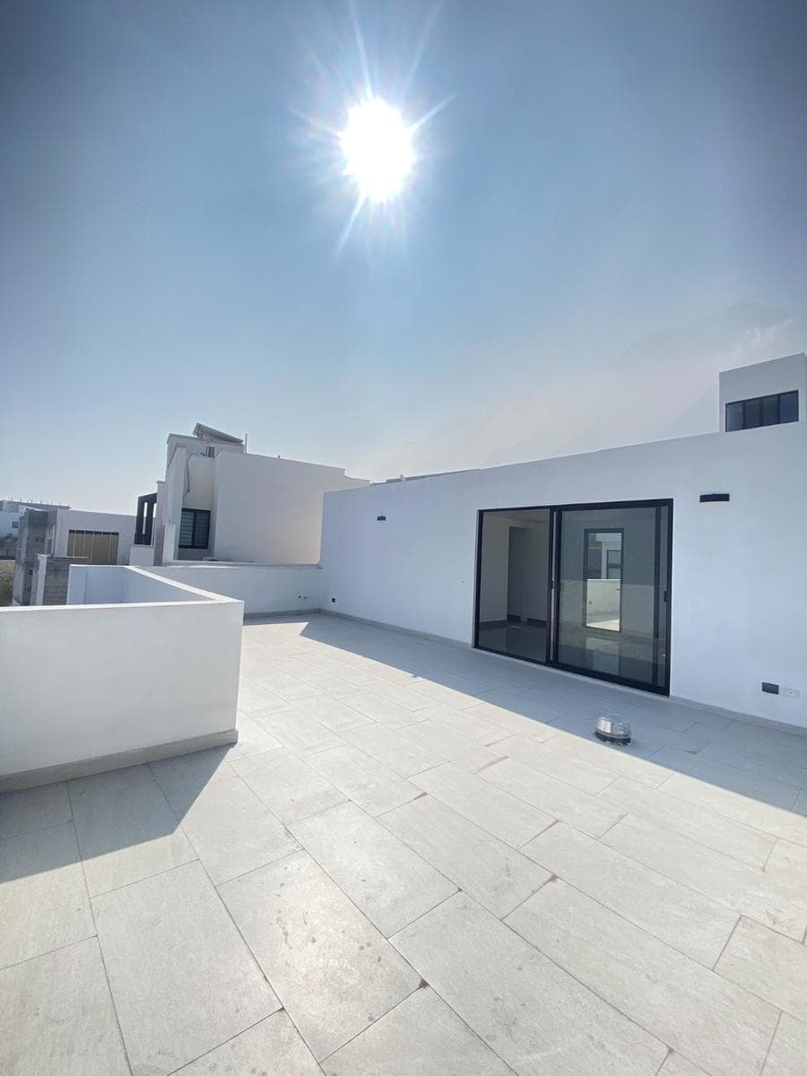 FOR SALE: 412 m² House in CUMBRES ELITE PREMIER, EVEREST Gated Community in Monterrey - CUMBRES AREA
