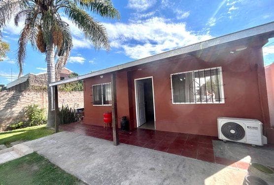 4-bedroom house + 3-bedroom house + commercial space in Jose Clemente Paz