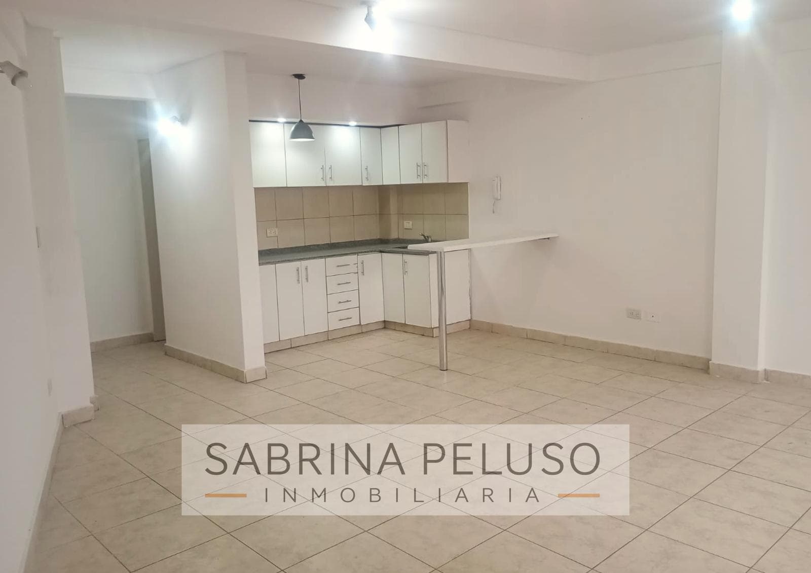 Alquiler Monoambiente- Moreno Centro Lado Sur