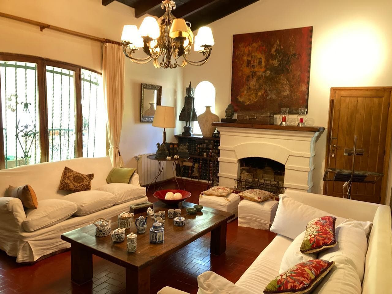 House on LARREA STREET, CHACRAS DE CORIA