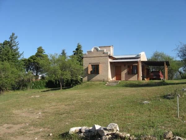 House in Los Aromos, 1 block from the river