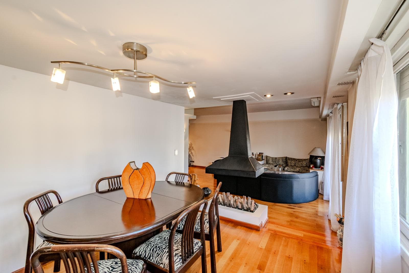 FOR SALE IN PATERNAL: 4-ROOM APARTMENT WITH STORAGE ROOM AND DEDICATED PARKING SPACE