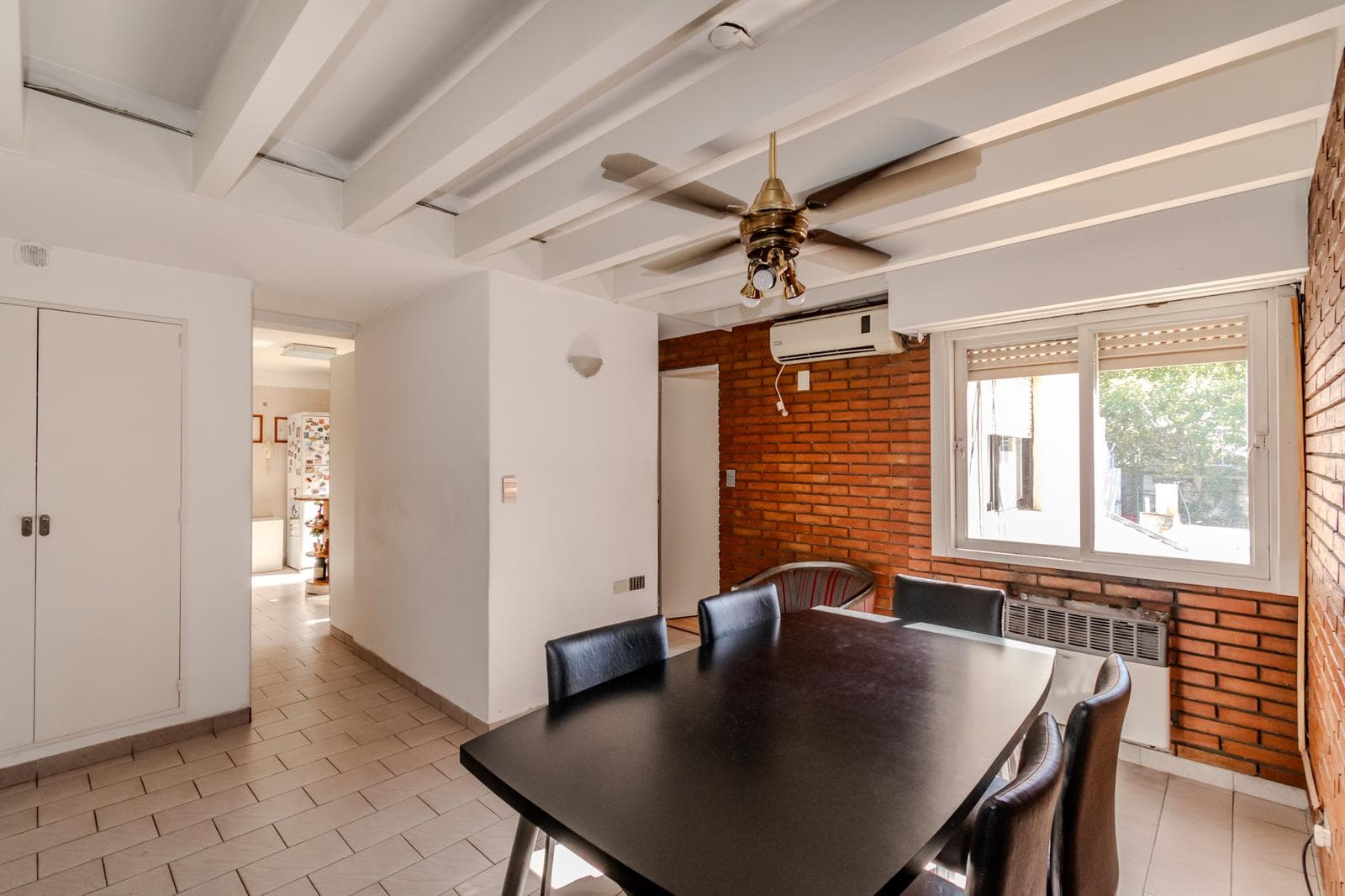 FOR SALE IN PATERNAL: 4-ROOM APARTMENT WITH STORAGE ROOM AND DEDICATED PARKING SPACE
