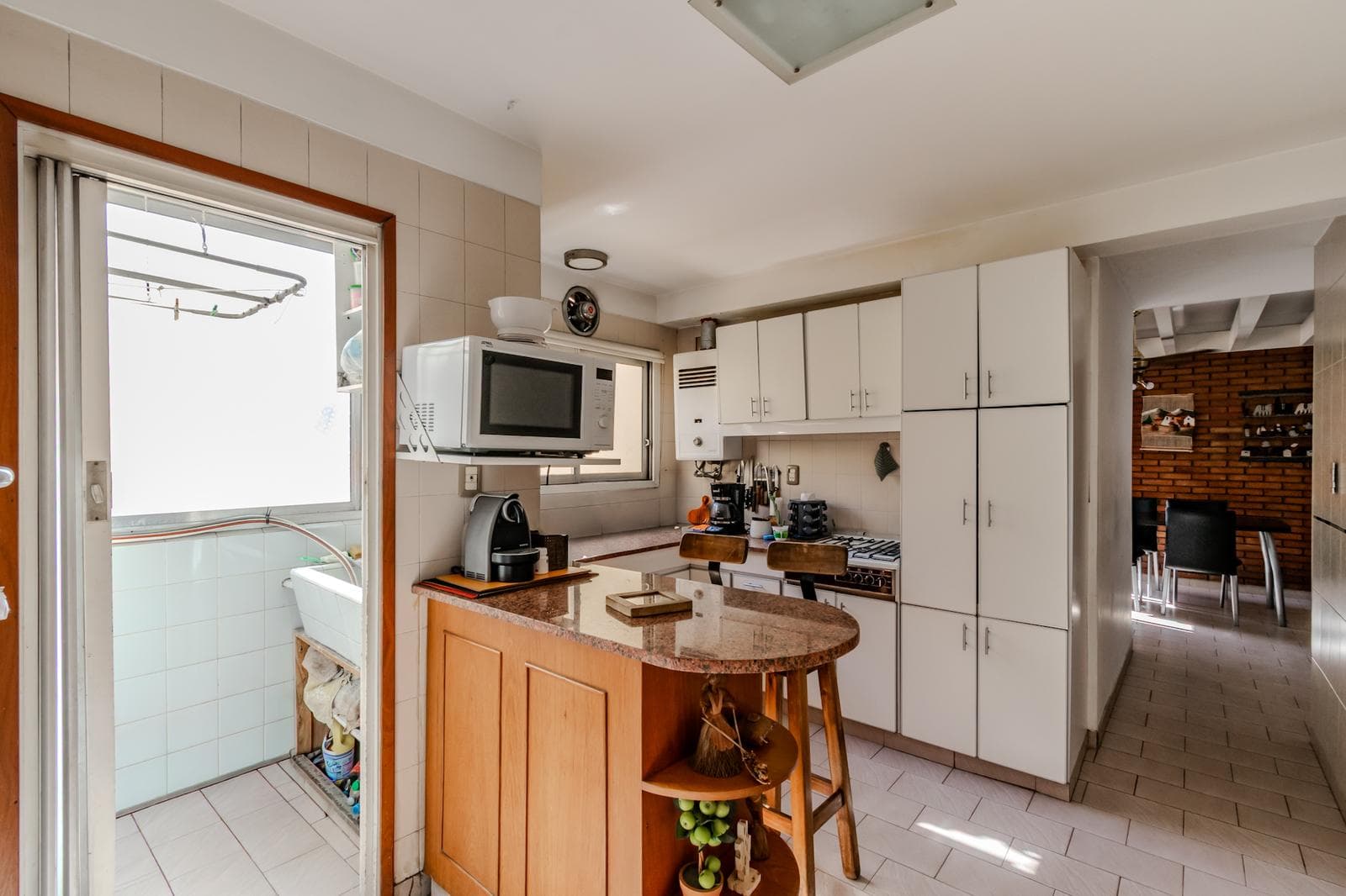 FOR SALE IN PATERNAL: 4-ROOM APARTMENT WITH STORAGE ROOM AND DEDICATED PARKING SPACE