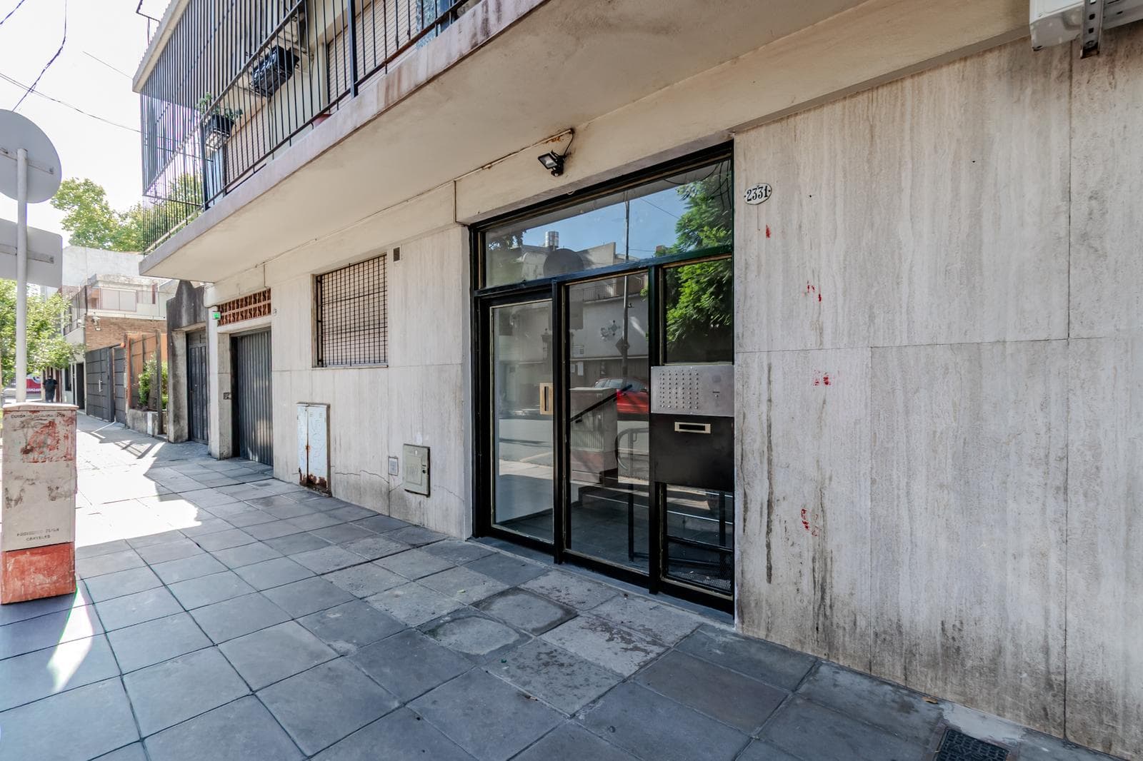 FOR SALE IN PATERNAL: 4-ROOM APARTMENT WITH STORAGE ROOM AND DEDICATED PARKING SPACE