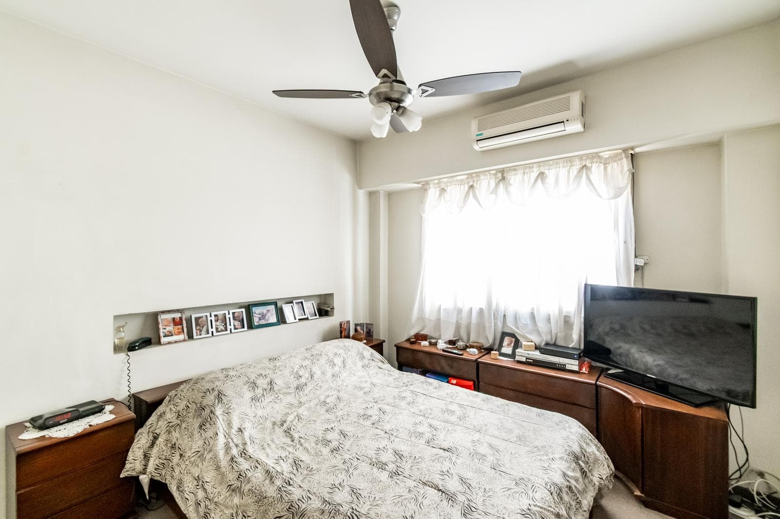 FOR SALE IN PATERNAL: 4-ROOM APARTMENT WITH STORAGE ROOM AND DEDICATED PARKING SPACE