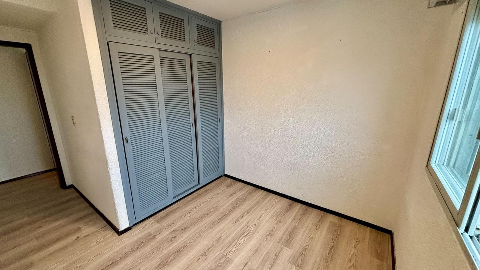 Unfurnished 2-bedroom apartment. Downtown Maldonado