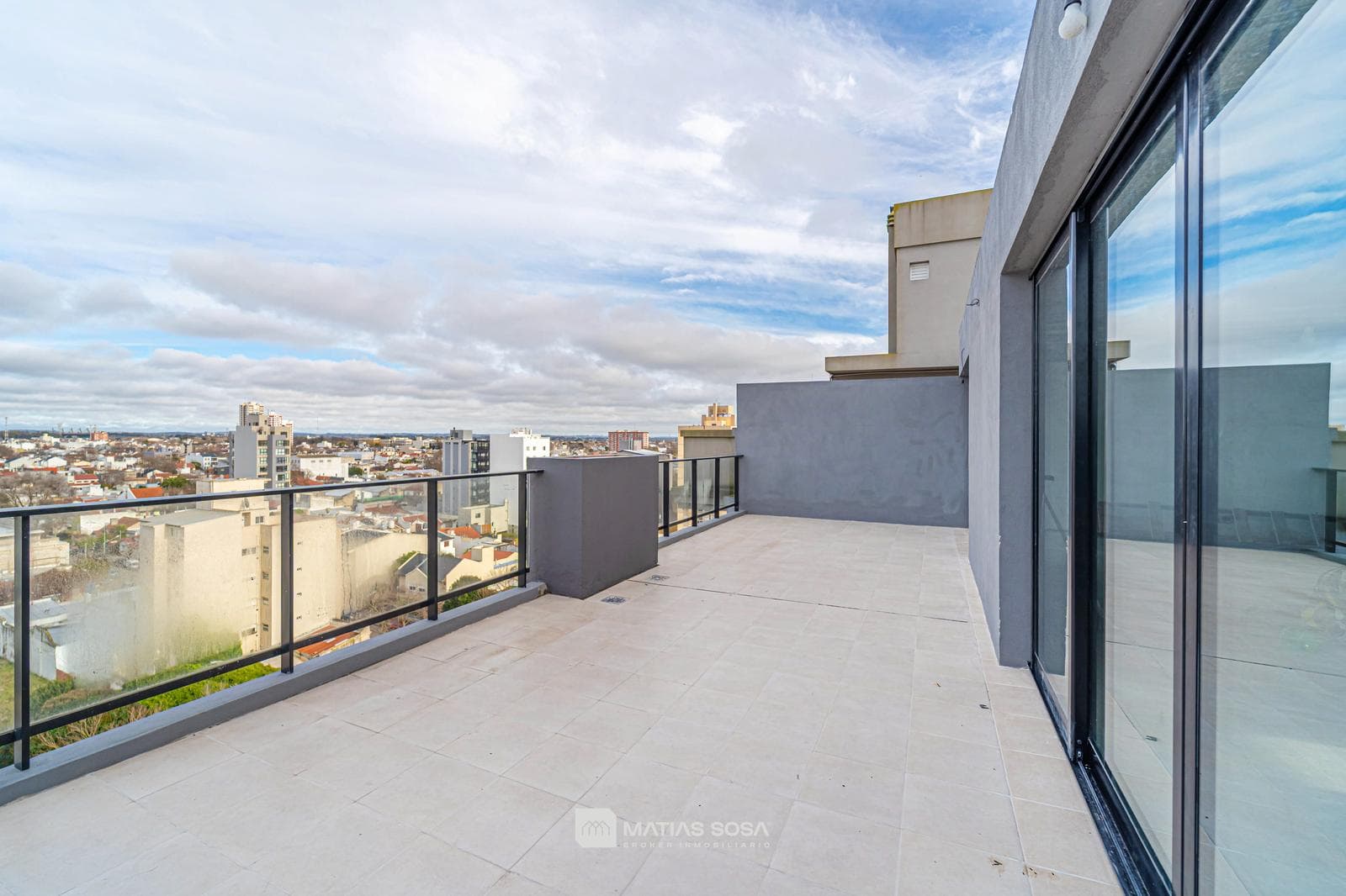 For Sale - Brand-New 2-Room Apartment - Bright - Grill on the Balcony - Optional Parking Space - San Jose