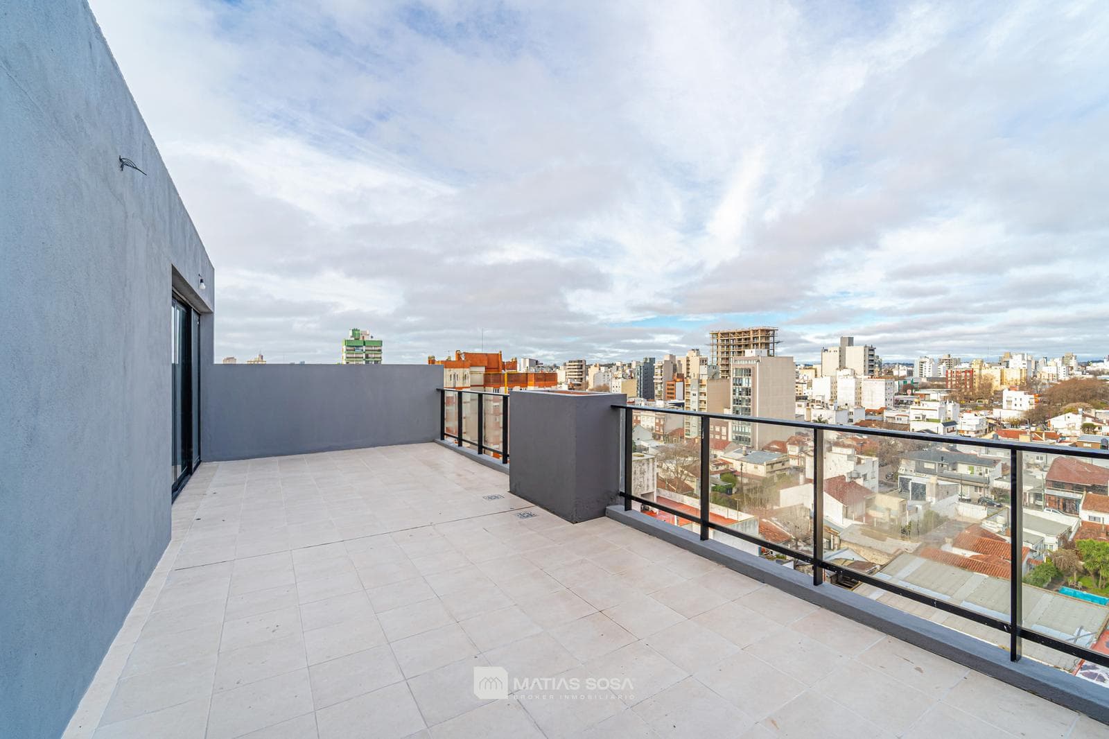 For Sale - Brand-New 2-Room Apartment - Bright - Grill on the Balcony - Optional Parking Space - San Jose