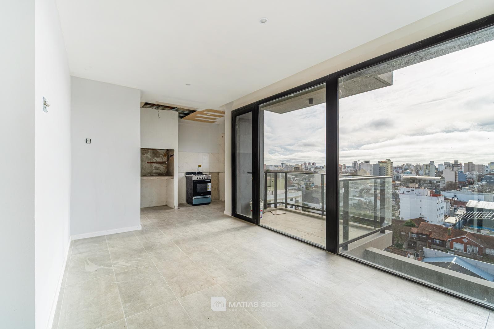 For Sale - Brand-New 2-Room Apartment - Bright - Grill on the Balcony - Optional Parking Space - San Jose